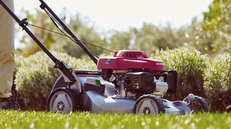 best self propelled lawn mower